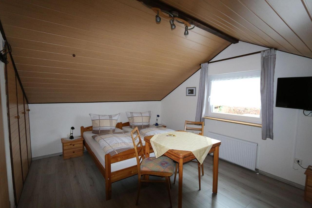Отель Haus Anne Neunkirchen  Экстерьер фото